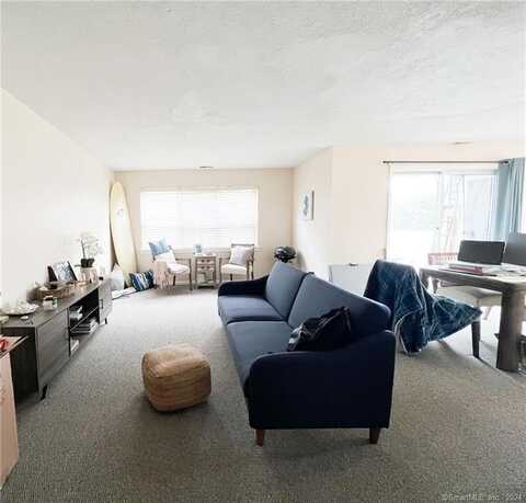 103 Mariners Walk, Milford, CT 06460