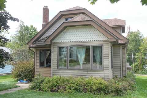 141 S THIRD STREET, Medford, WI 54451