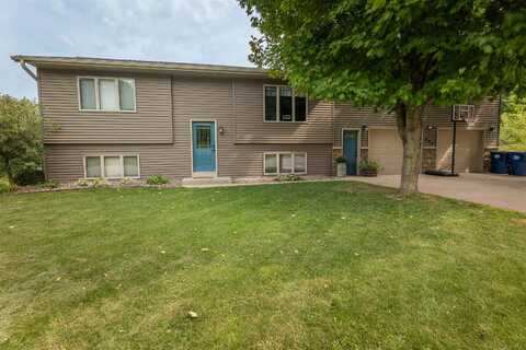 604 THORNAPPLE STREET, Marathon, WI 54448