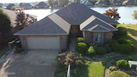 2137 Aztec Drive, Dyersburg, TN 38024