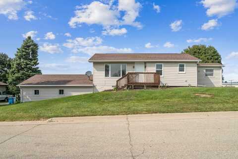 1113 2nd Ave SE, Cascade, IA 52033