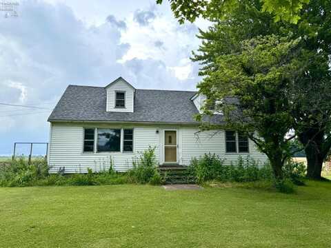 2705 Huron Avery Road, Huron, OH 44839