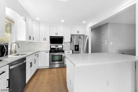 119 N Scotch Plains Ave, Westfield, NJ 07090