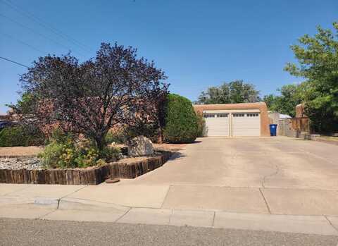 4805 HILTON Avenue NE, Albuquerque, NM 87110