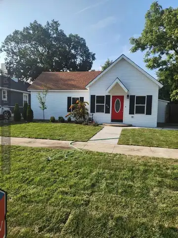 614 W 9th Stf, Grand Island, NE 68801