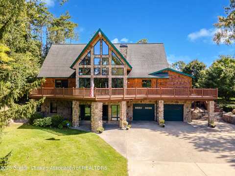 3405 Heeney Road, Stockbridge, MI 49285