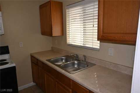 320 N 16th Street, Las Vegas, NV 89101
