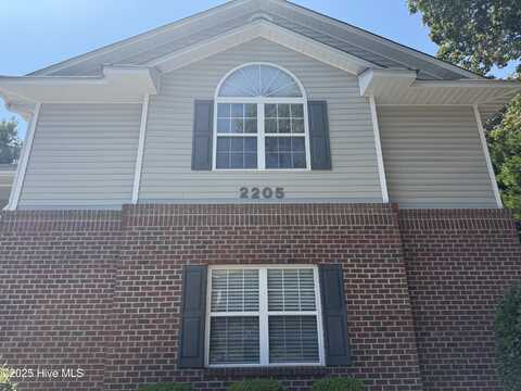 2205 Locksley Woods Dr, Greenville, NC 27858