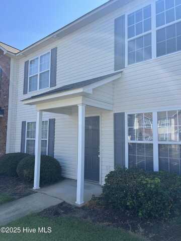 4215 Dudleys Grant Drive, Winterville, NC 28590