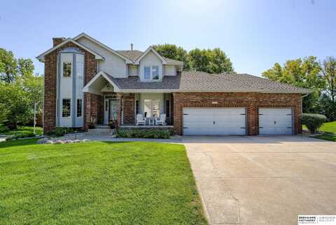 1717 N 129th Avenue Circle, Omaha, NE 68154