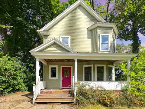 1332 Summit Avenue, Kalamazoo, MI 49006