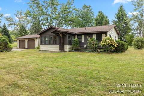 1116 128th Avenue, Shelbyville, MI 49344