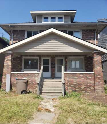 758 W Huron Street, Pontiac, MI 48341