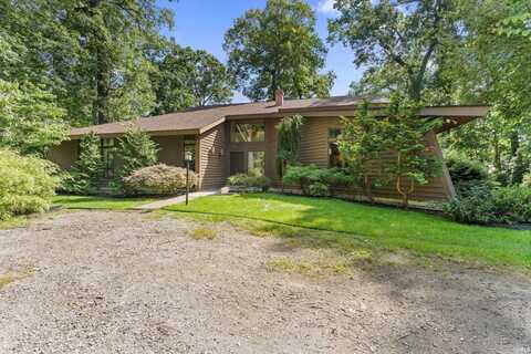 14370 State Road 23 Highway, Granger, IN 46530
