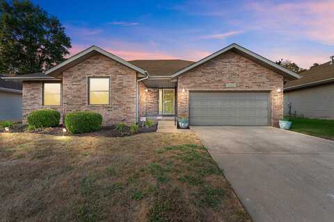 3323 E Lark Street, Springfield, MO 65804