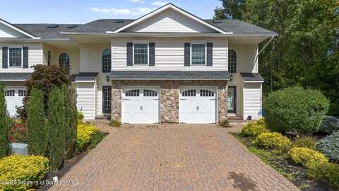 371 Orchard Street, Old Forge, PA 18518