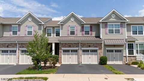 82 Autumn Ln, Montgomery Twp., NJ 08558
