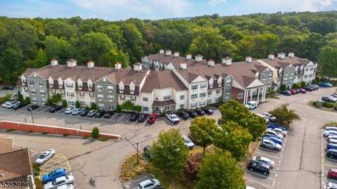 9302 Richmond Rd, West Milford, NJ 07480