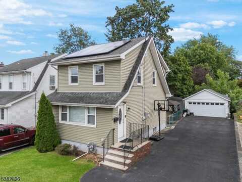 9 Peru Rd, Clifton, NJ 07012