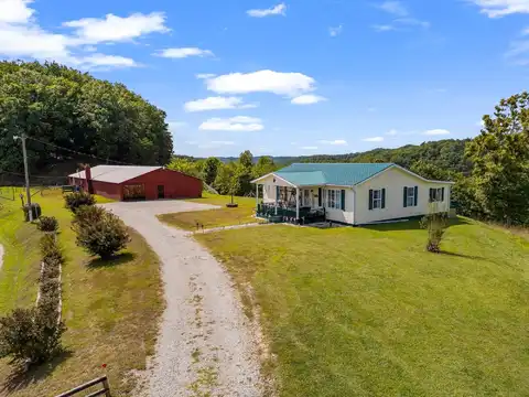 1921 Deephole Branch Road, Genoa, WV 25517