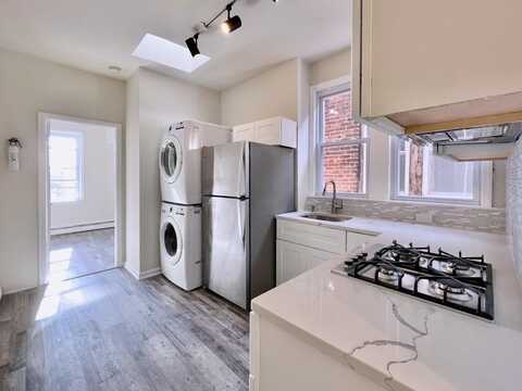 405 61ST ST, West New York, NJ 07093