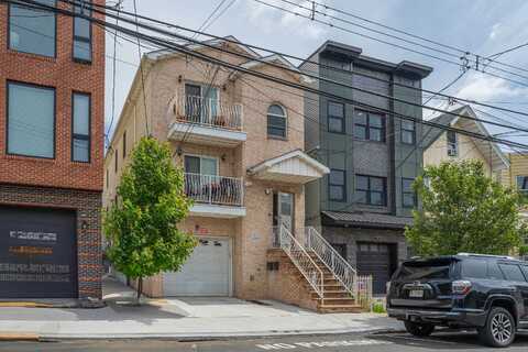 116 BLEECKER ST, JC, Heights, NJ 07307