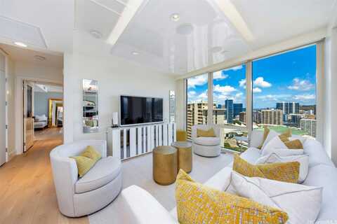 1837 Kalakaua Avenue, Honolulu, HI 96815