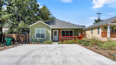 1607 Navajo Trail, Kingsland, TX 78639