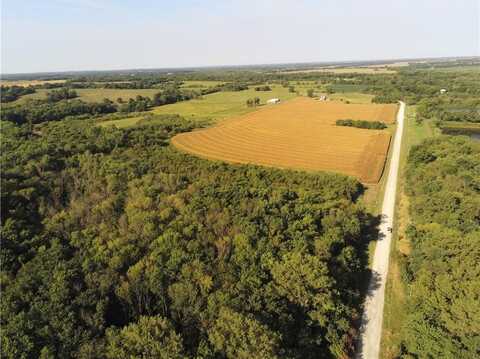 11000 Berry Bridge Avenue, Sweet Springs, MO 65351