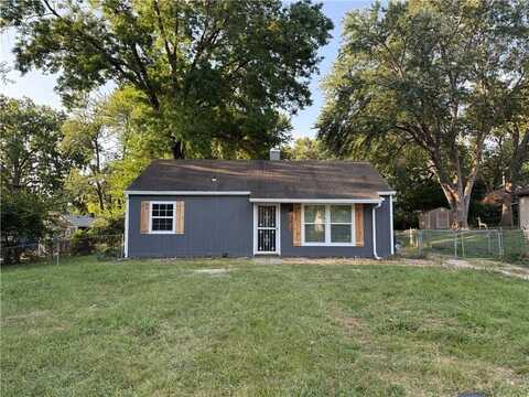 3615 Dover Street, Kansas City, KS 66106