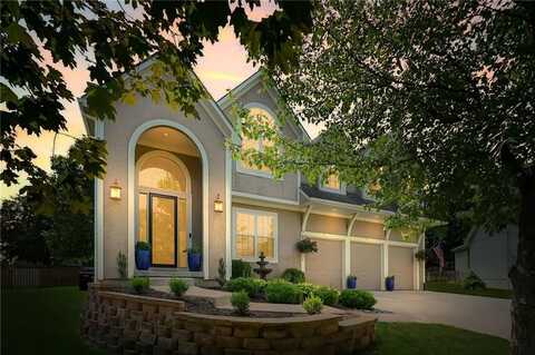 15619 Linden Lane, Overland Park, KS 66224