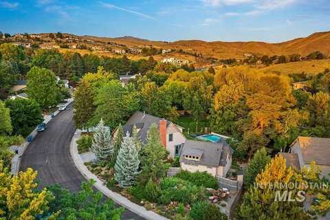 2373 E Roanoke Dr, Boise, ID 83712