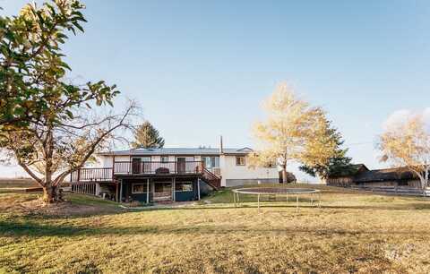 24 Thomas Ave, Salmon, ID 83467