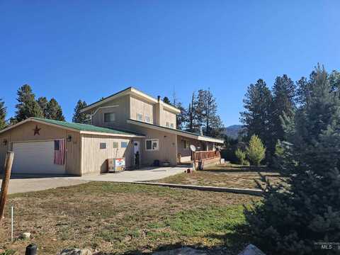 331 Packer John Dr., Garden Valley, ID 83622