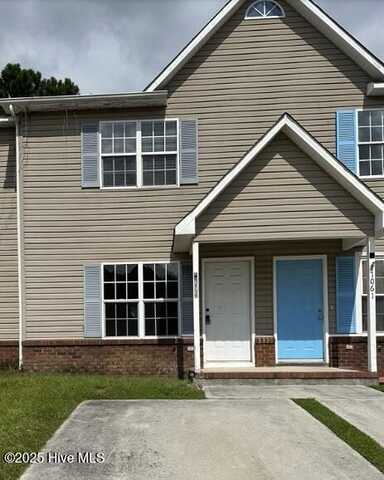 1059 W Pueblo Drive, Jacksonville, NC 28546