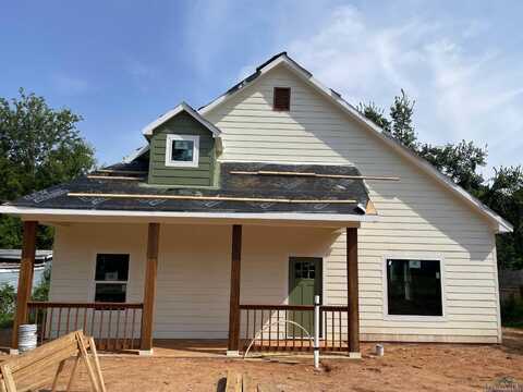 303 E Brandon St, Longview, TX 75604