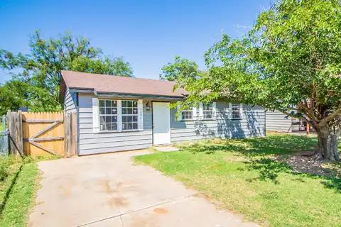 3106 3rd Street, Lubbock, TX 79415