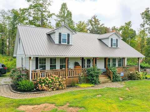 882 S Begley Road, McKee, KY 40447