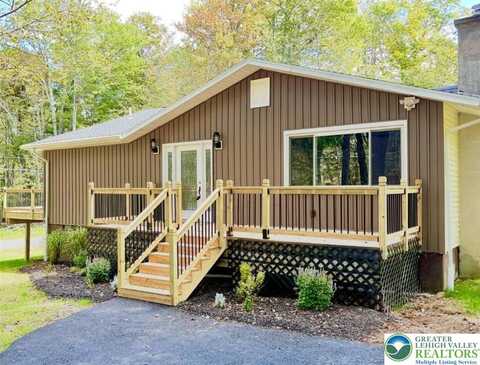 1003 Teakwood Drive, Newfoundland, PA 18445