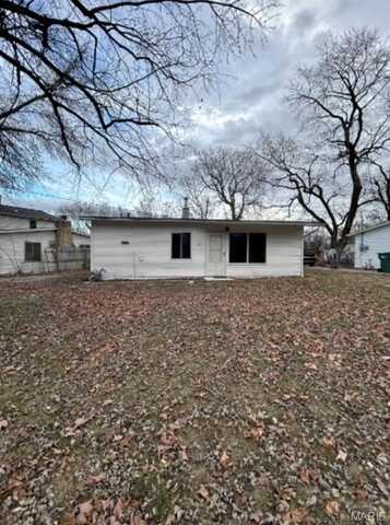 1103 Saint Helena Drive, Cahokia, IL 62206