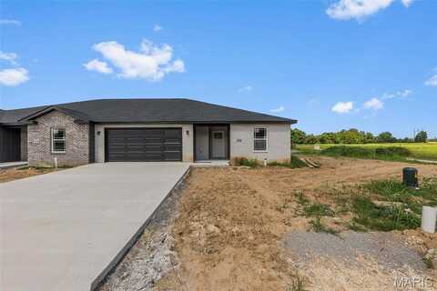128 Beechwood Ln, Cape Girardeau, MO 63701