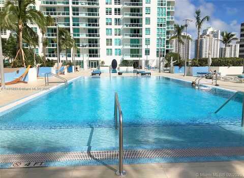 951 Brickell Ave, Miami, FL 33131