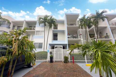 641 Espanola Way, Miami Beach, FL 33139