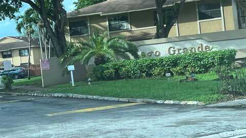6705 W 26th Dr, Hialeah, FL 33016