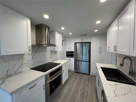 1300 SW 122nd Ave, Miami, FL 33184