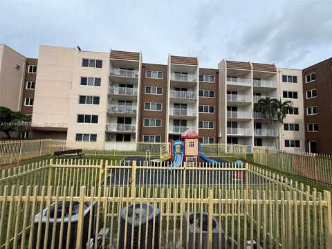 6940 Miami Gardens Dr, Hialeah, FL 33015