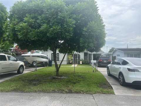 7610 NW 4th St, Miami, FL 33126