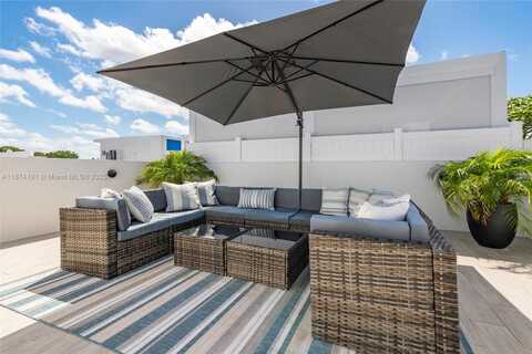 2679 NE 8th Ave, Wilton Manors, FL 33334