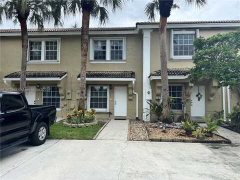 443 SW 122nd Ter, Pembroke Pines, FL 33025