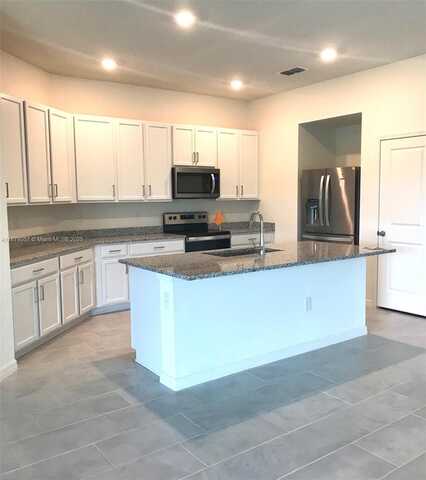 485 OVERPOOL AVE, Kissimmee, FL 33896